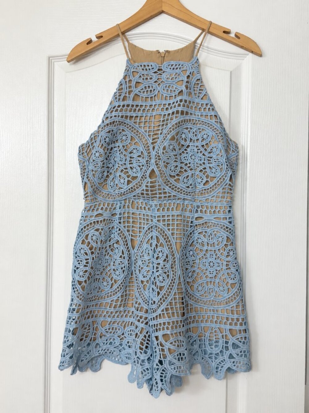 DO+BE • Light Blue Crochet Lace High Neck Scalloped Romper Tan Lining M
